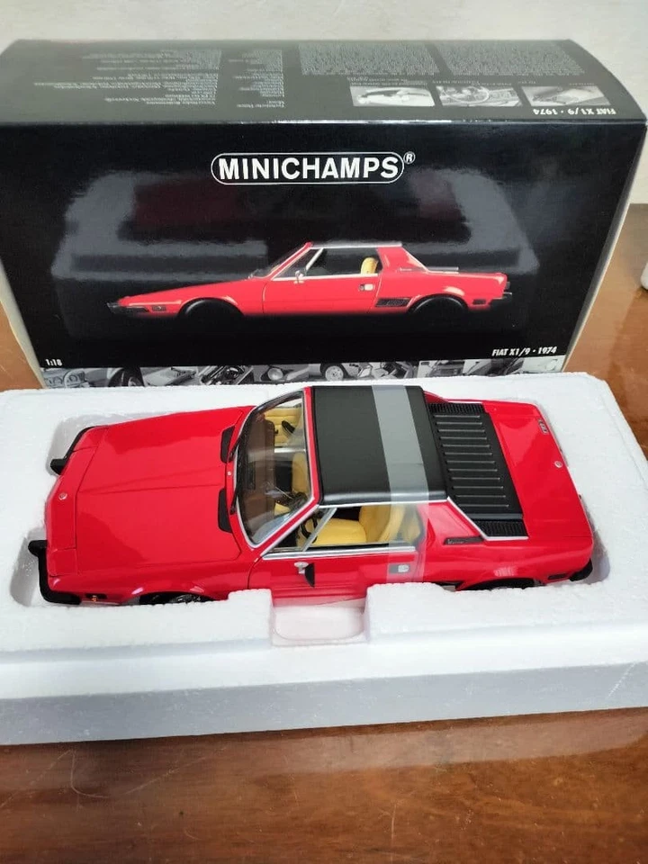 Minichamps 1/18 Fiat X1/9 1974 Red 994030 - Photo 3/4
