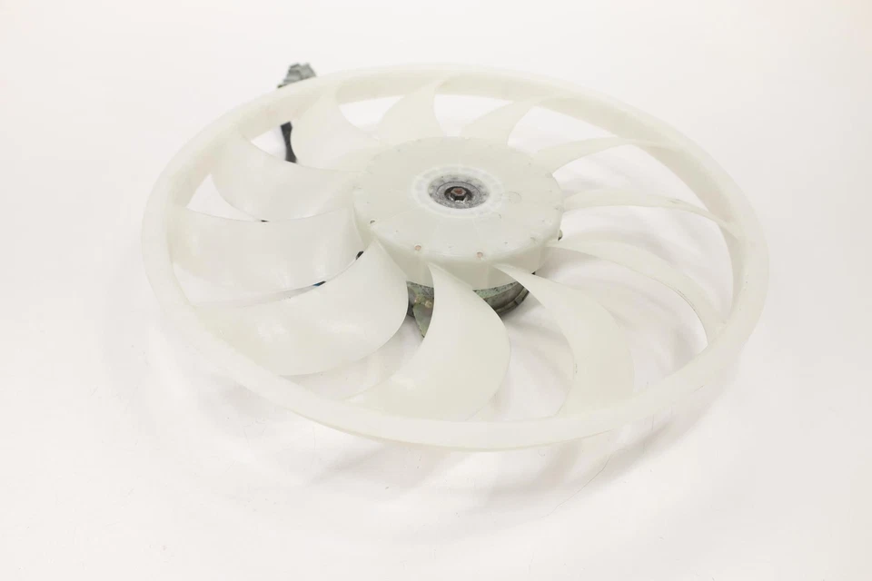 SUBARU WRX 2015-2021 radiador ventilador de refrigeración motor y cuchilla OEM B1400004 Foto 2 de 4