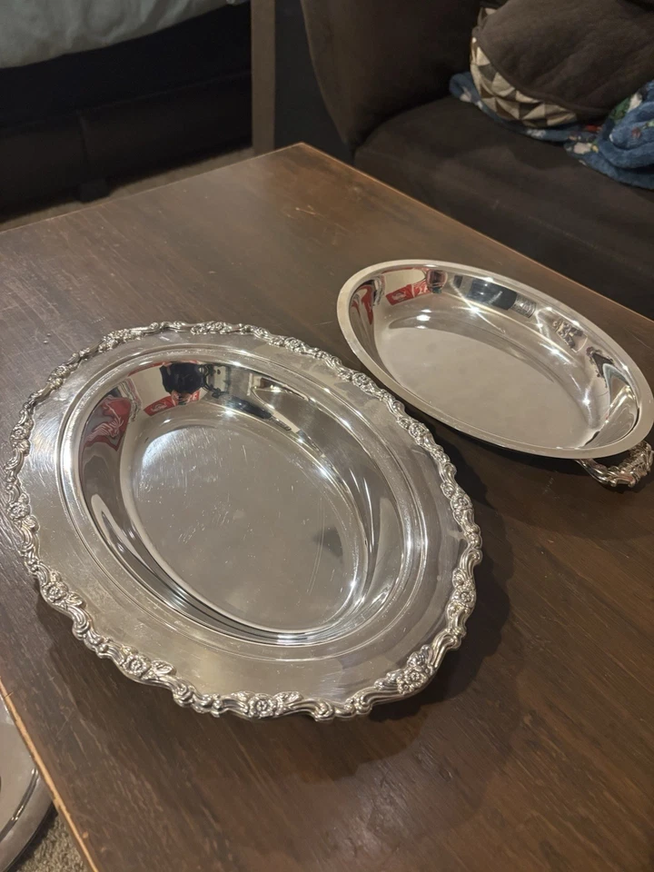Plato para servir de plata Foto 2 de 4