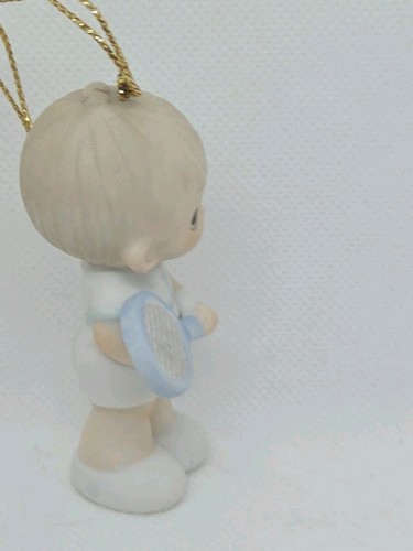 Precious Moments Junge Tennis Figur Serve With A Smile 1986 Junge Ornament - Bild 4 von 5