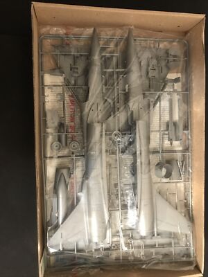maquette avion 1/48 esci 4035 amd ba mirage delta 2000