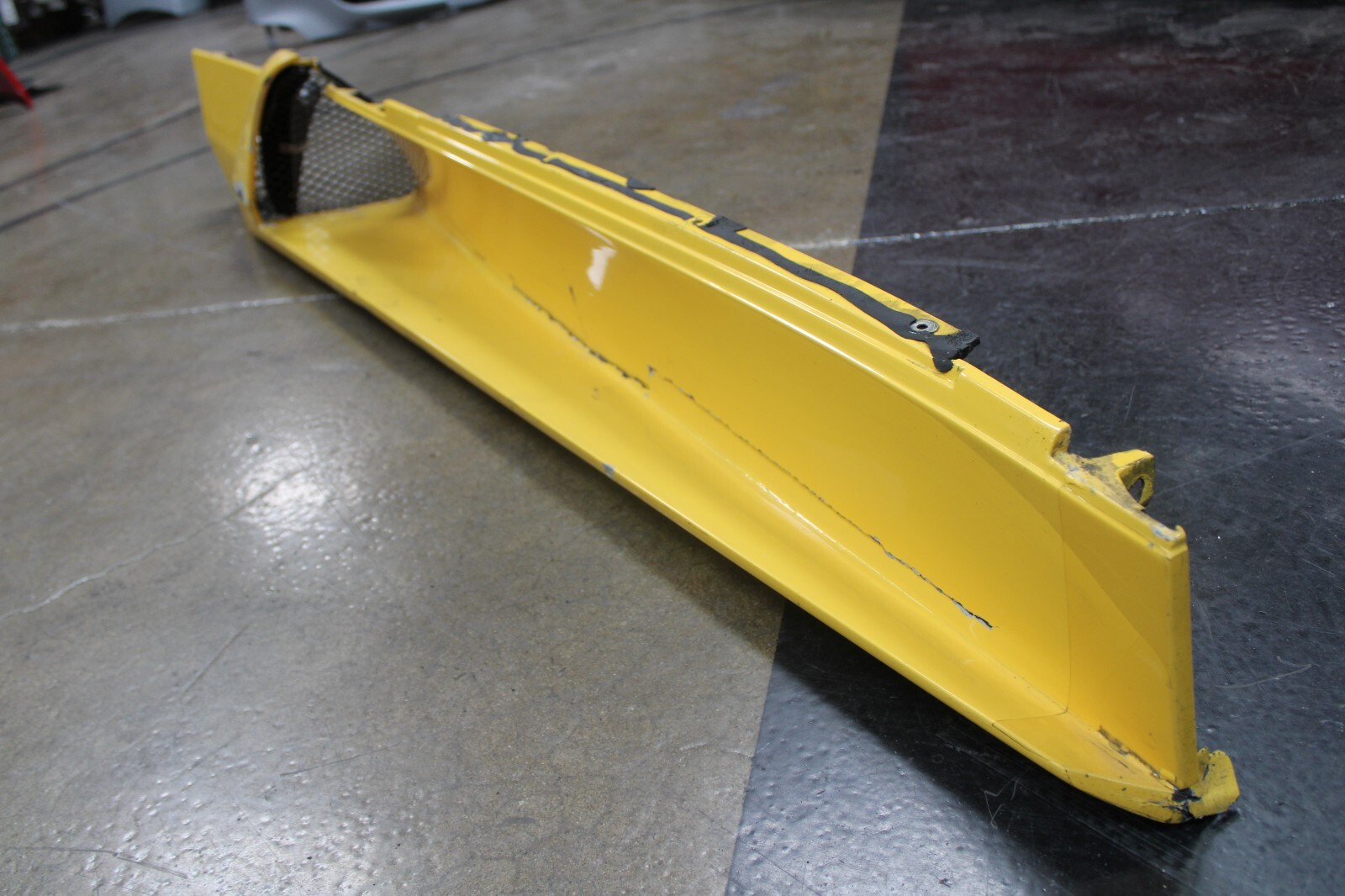 Lamborghini Murcielago, RH, Right, Rocker Panel, Dmg, Used, P/N 410809036
