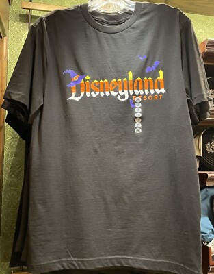 Disneyland Candy Corn Halloween Graphic T Shirt NEW SMALL