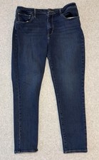 Levi's 721 Women's High Rise Skinny Blue Dark Wash Size 32 32x26 Stretch Jeans