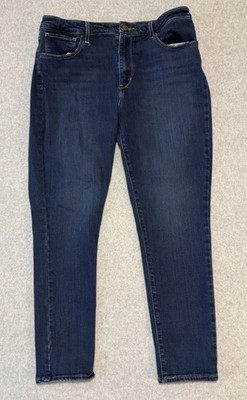Levi's 721 Women's High Rise Skinny Blue Dark Wash Size 32 (32x26) Stretch Jeans