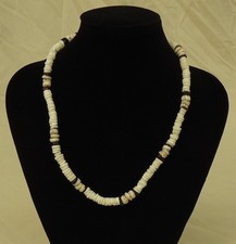Shell Necklace Barrel Clasp 18 in Cute