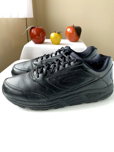 brooks men's addiction walker walking shoes
