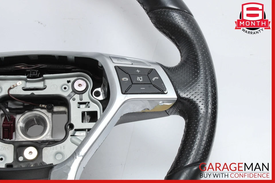 Оригинальный спортивный руль 12–18 Mercedes W204 C350 C250 SLK250 AMG с плоским дном - Изображение 3 из 4