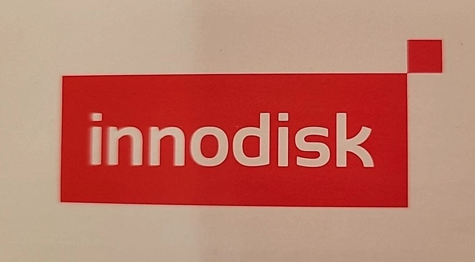 INNODISK 2GB DDR3L 1600MHz DIMM M3UT-2GSJBLPC-F (17 Lot) - Image 3 of 3