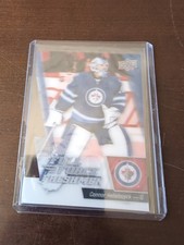 2015-16 Upper Deck Full Force Freshmen 3D Connor Hellebuyck Rookie Card Die Cut. rookie card picture