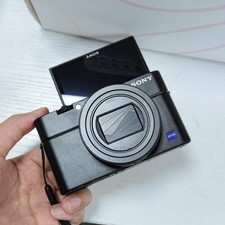 Sony Cyber-Shot RX100 VII DSC-RX100M7 4K 20.1MP Compact Digital Camera- 95 New