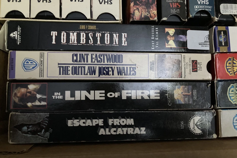 22 Western VHS Movies, John Wayne, Tombstone + & Eastwood Alcatraz Eiger + Foto 2 de 4