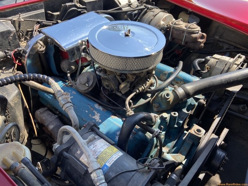 1977 Red Chevrolet Corvette   | C3 Corvette Photo 6