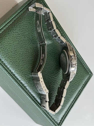 Rolex Mens GMT-Master ll 16710BLRO 2001 - Picture 9 of 9