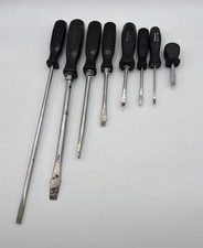 Lot Of 8 Snap On Black Handle Slotted Screw Drivers Lot Of 8 Snap On Black Handle Slotted Screw Drivers