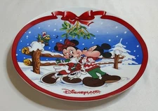 Vintage Disneyland Paris Christmas Plate Mickey and Minnie