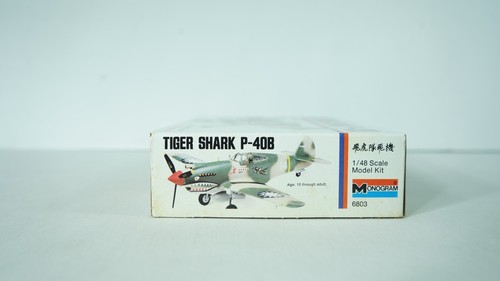 Monogram 1/48 Model Plane Kit Tiger Shark P-40B China Doll Item 6803 G5-1 - Picture 4 of 9