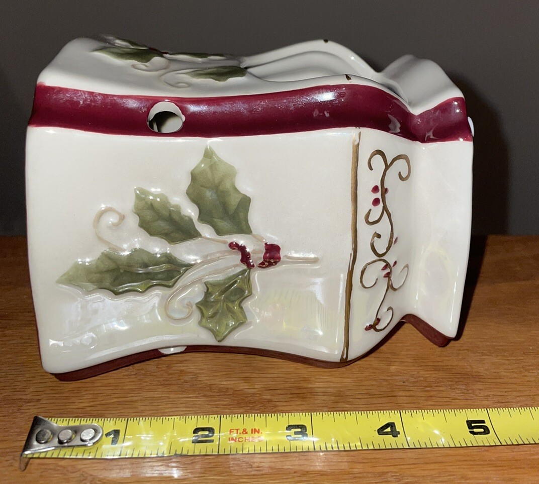Yankee Candle Holly Candle Wax Melter eBay