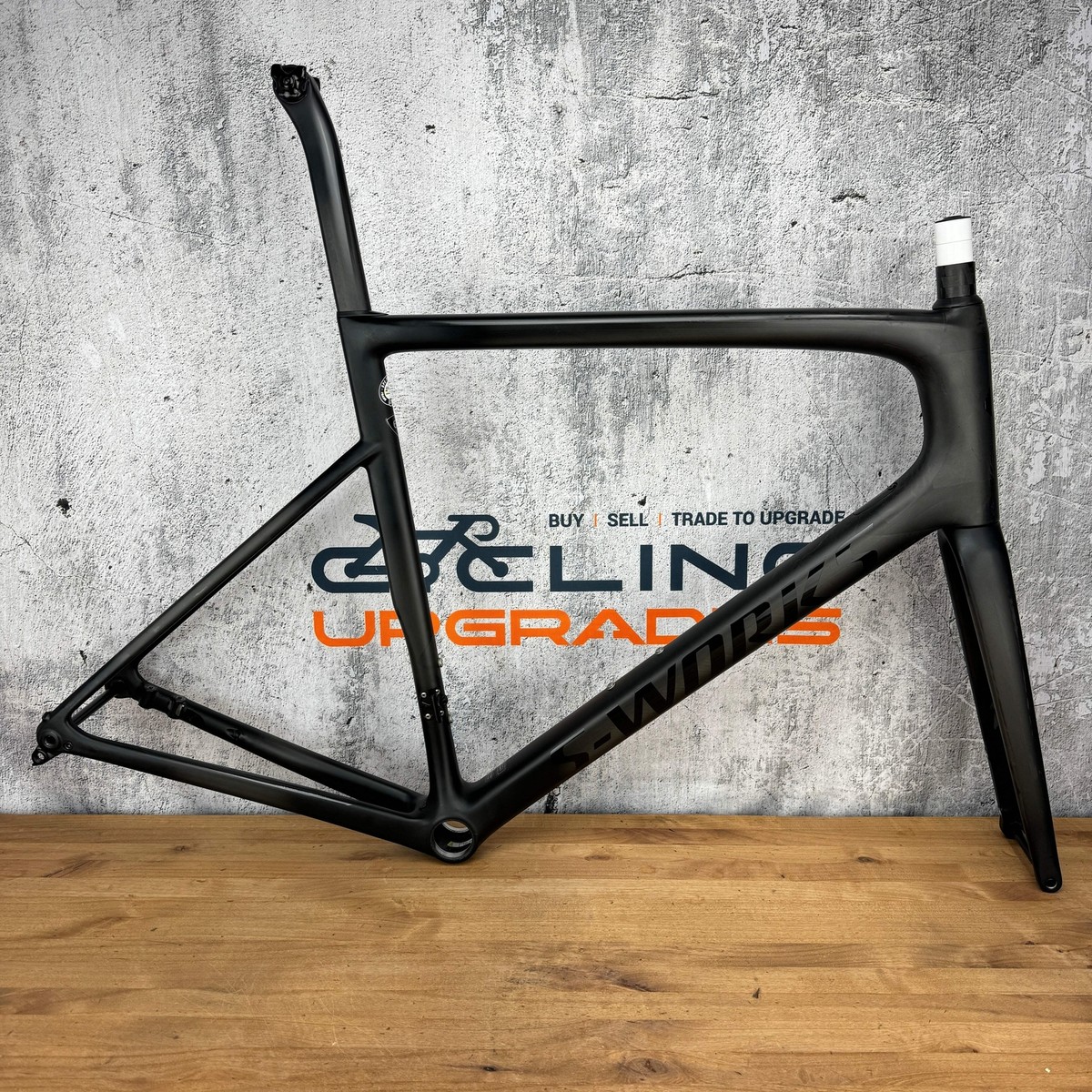 Mint! 2020 Specialized S-Works Tarmac SL6 61cm Carbon Disc Mint! 2020 Specialized S-Works Tarmac SL6 61cm Carbon Disc