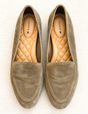 Birdies Women  s US 9 Gray Suede Slip-On Loafer Flats Almond Toe Quilted