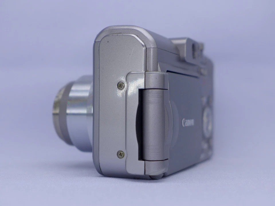 Cámara digital Canon PowerShot A620 7,1 MP/CCD plateada Foto 4 de 4