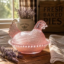 VTG Indiana Glass Hen On A Nest Candy Dish Pink/Peach Glass Excellent Condition