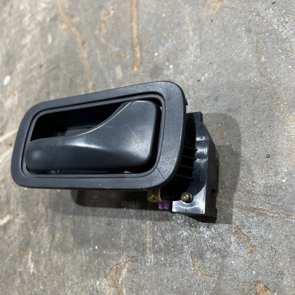 2003 - 2010 Honda Element Ex maçaneta da porta traseira interna direita destro fabricante de equipamento original E10060 - Imagem 4 de 4