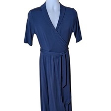 Quince Tencel Jersey Midi Wrap Dress women's size Medium blue timeless classic