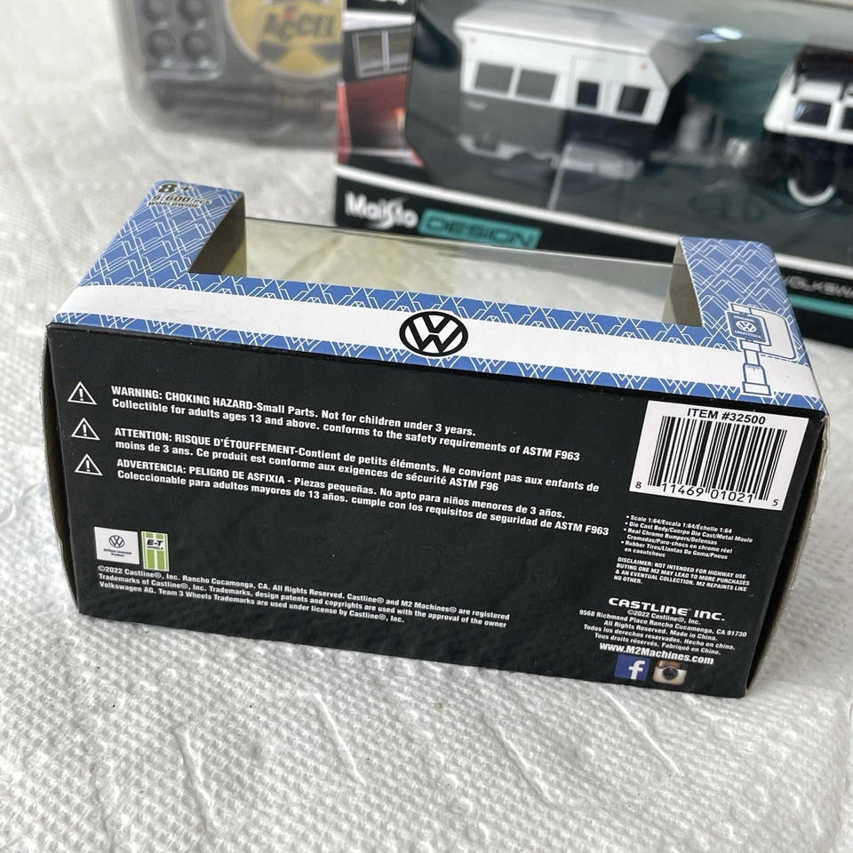 VW DIE-CAST 1960 DOUBLE CAB TRUCK USA WRECKER TOW TRUCK M2 MACHINES Volkswagen - Image 3 of 4