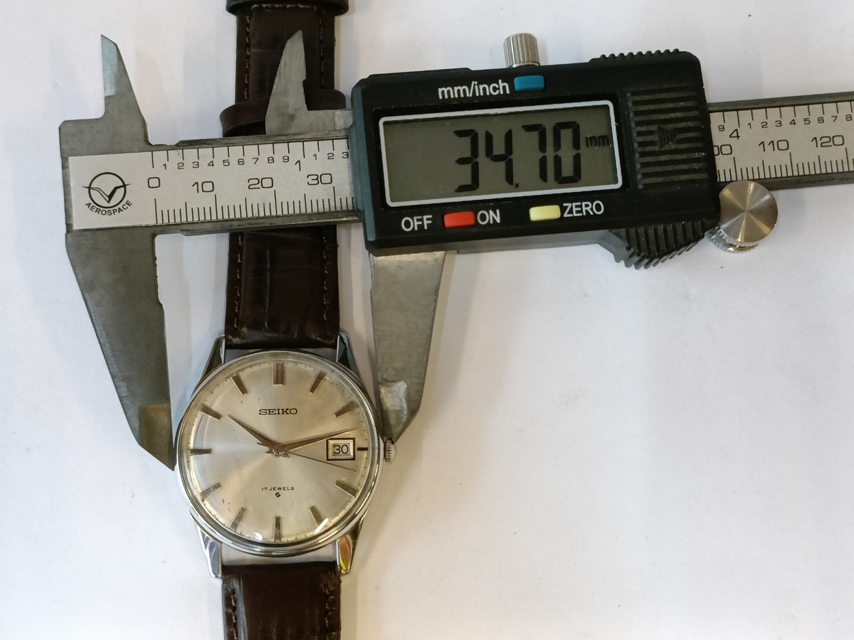 VINTAGE SEIKO 17J WINDING PATINA SILVER DIAL 6602-1990 JAPAN MEN'S