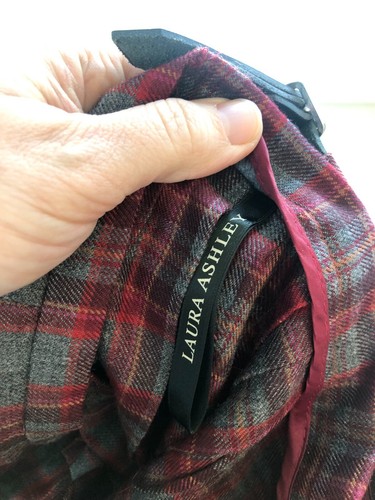 Laura Ashley 100% Wool Plaid Skirt Red/Gray Size US 4 Kilt Wrap Frayed Edges - Picture 6 of 11