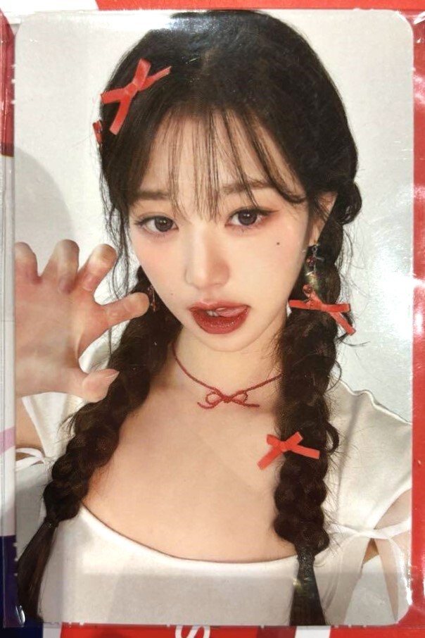 IVE Wonyoung x AMUSE Hello Kitty POP UP Benefits Official