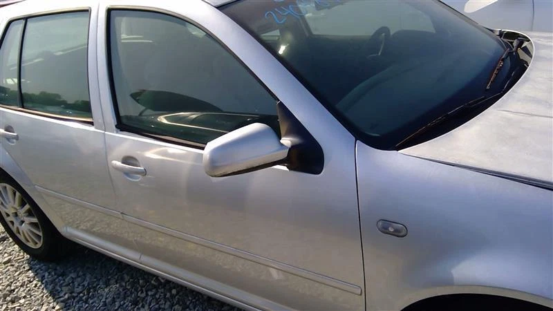 Conjunto de luz de señalización lateral usada se adapta a: Volkswagen Golf 2004 marcador lateral Sdn City Foto 4 de 4