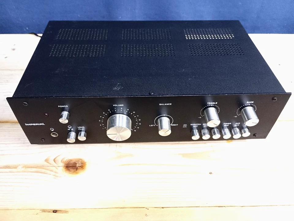 AMPLIFICATORE IMPERIAL HF-615 INTROVABILE VINTAGE "MADE IN ITALY"  (1970) - Immagine 2 di 4