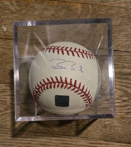 2001 Topps Stadium Club Autographed Baseball Barry Bonds - Factory Sealed