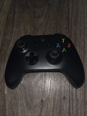  ️ Xbox One Wireless Controller   Black - Tested Working - Missing Back Cover