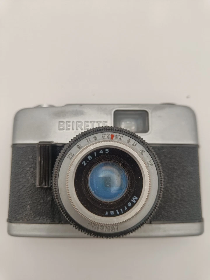 BEIRETTE PRIOMAT VINTAGE GERMAN 35mm FILM CAMERA Untested - Image 2 of 4