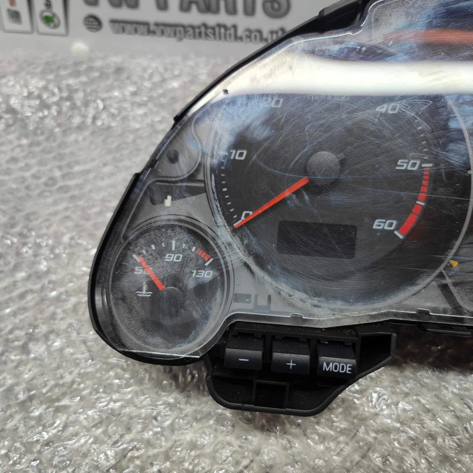 CRUPO DE RELOJ INSTRUMENTO VELOCÍMETRO VW SHARAN MK2 2.0TDI CFF 7N0920960A 11-15 Foto 2 de 4