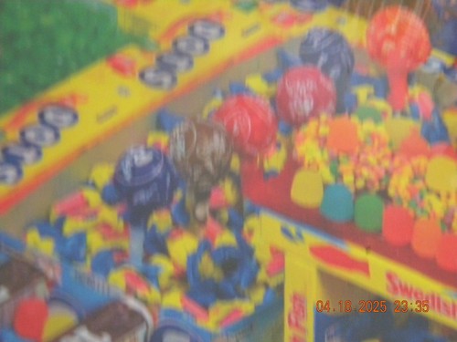 Springbock 1500-teiliges Puzzle "Candyscape" - Kegeln/Kit-Kat/JR MINTS/Punkte & mehr - Bild 9 von 22