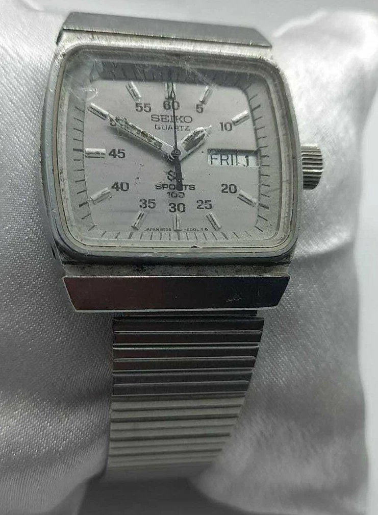 Seiko sports 100 divers watch clearance