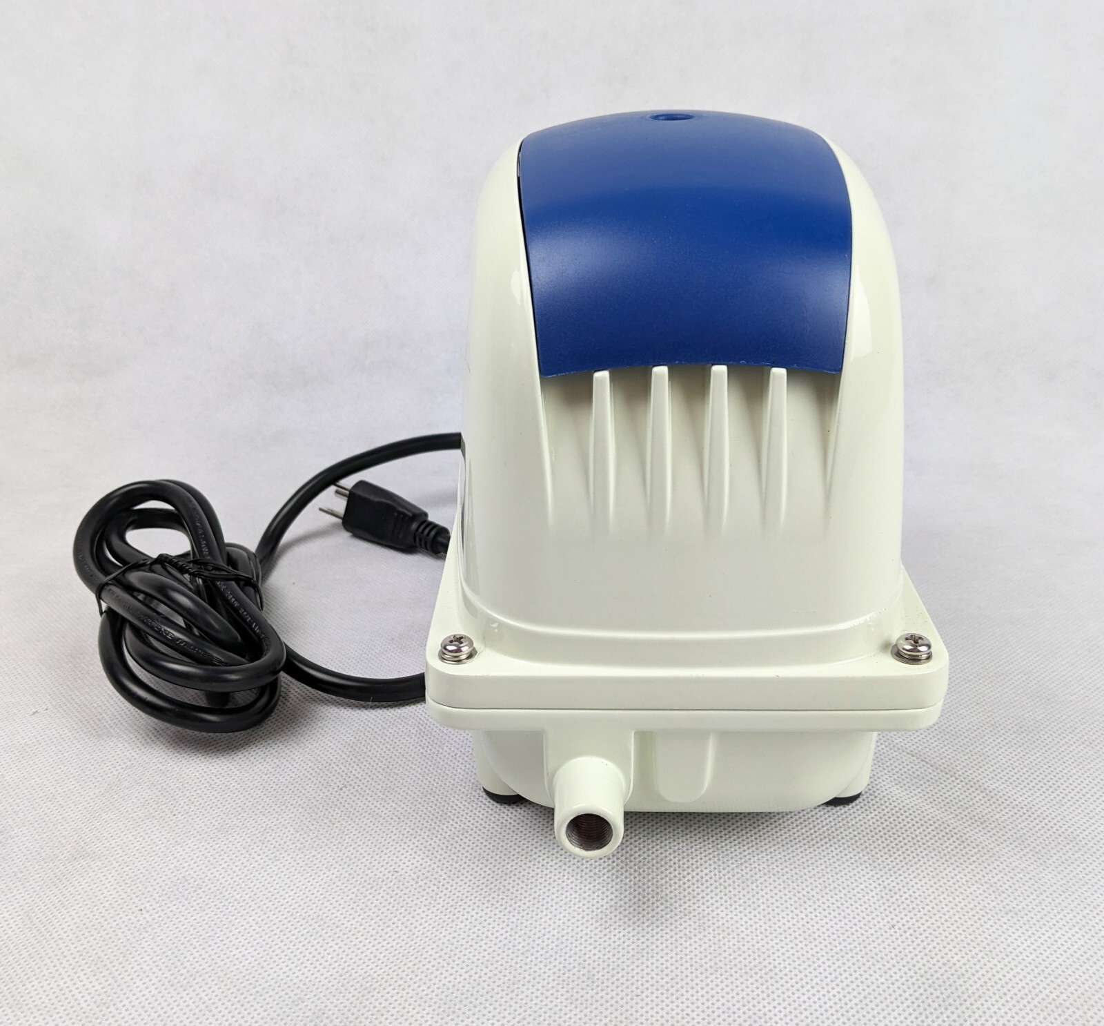 Anjon LifeLine LL-100 Air Pump For Ponds up to 12,000 Gallons and 15 Feet Deep