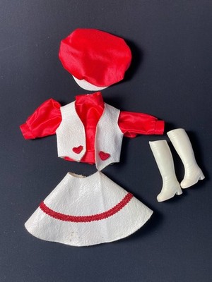 Vintage Faerie Glen Majorette Outfit Hut Rock + Sindy weiße Stiefel passen 12'' Puppe