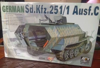 AFV Club No. AF35078 1:35 German Sd.Kfz.251/1 Ausf.C