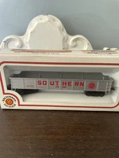 BACHMANN HO NORFOLK SOUTHERN ROLLING STOCK GONDOLA IN BOX