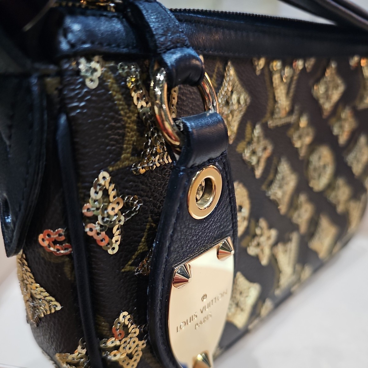 Louis Vuitton Black Monogram Eclipse Sequins Pochette Bag w box+