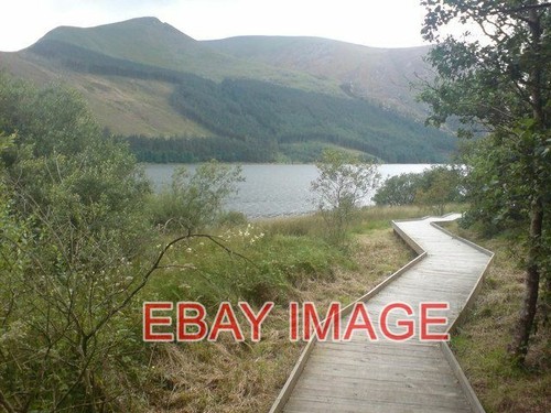 PHOTO NEW BOARDWALK BY LLYN CWELLYN A SHORT WALK FROM SNOWDON RANGER HOSTEL AND - 第 1/1 張圖片