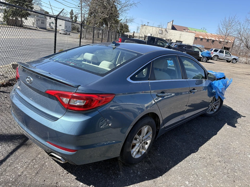 Used Front Left Door Window Regulator Front fits: 2016 Hyundai Sonata electric V - Image 4 of 4