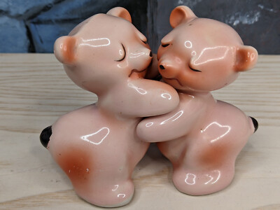 Salt Pepper Shakers Van Tellingen Pink Hugging Bears Vintage Bear