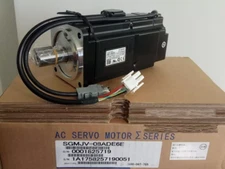 1PC New In Box Yaskawa SGMJV-08ADE6E Servo Motor Expedited Shipping