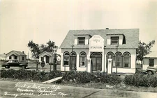 Roadside Real Photo Postcard Hook's Gas Station & Cafe, Preston, Missouri 1940s